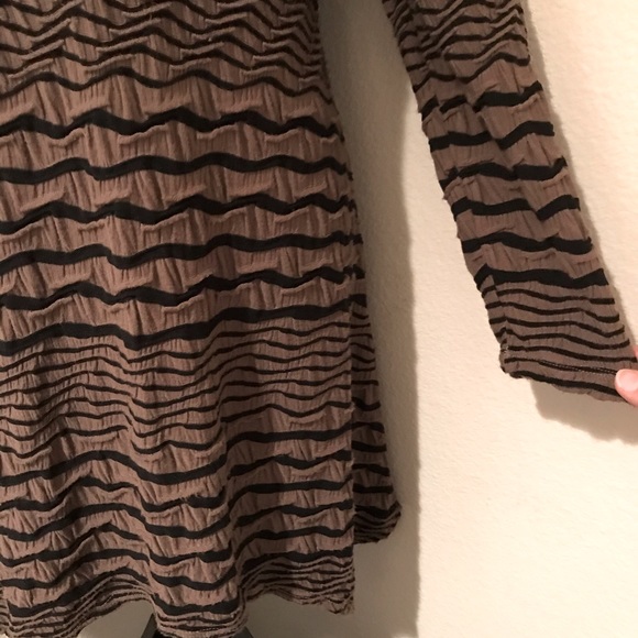 NWT-Tianello by Steve Barraza Long Sleeve Textured Stretch Tunic-M - Picture 6 of 12